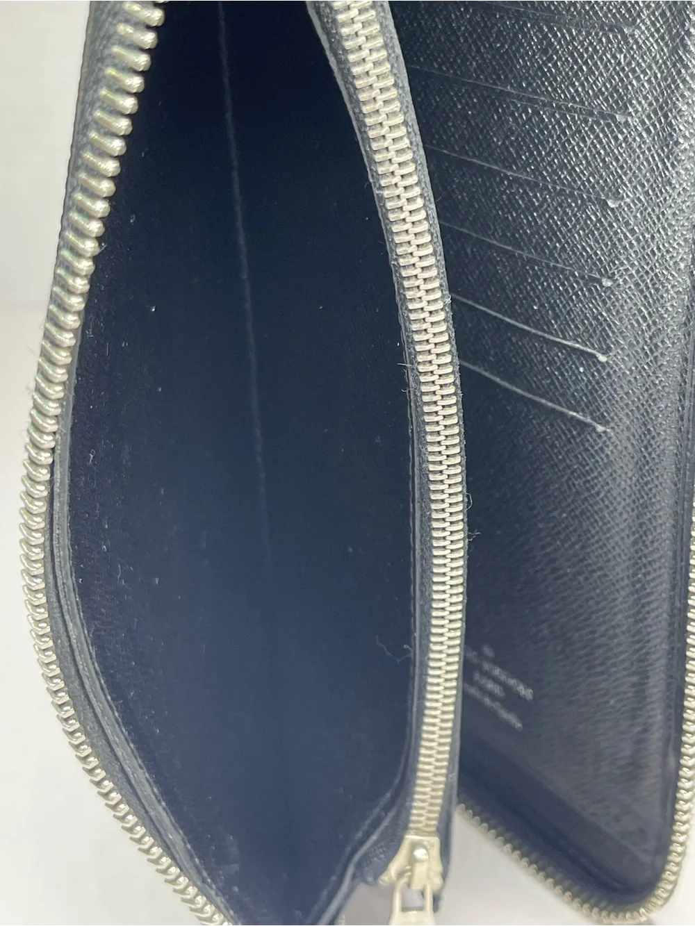 Louis Vuitton Damier Graphite canvas zippy wallet